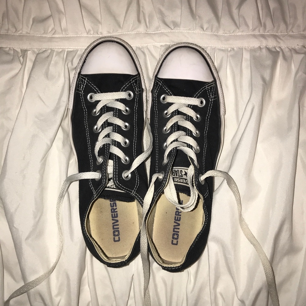 Black Low Converse